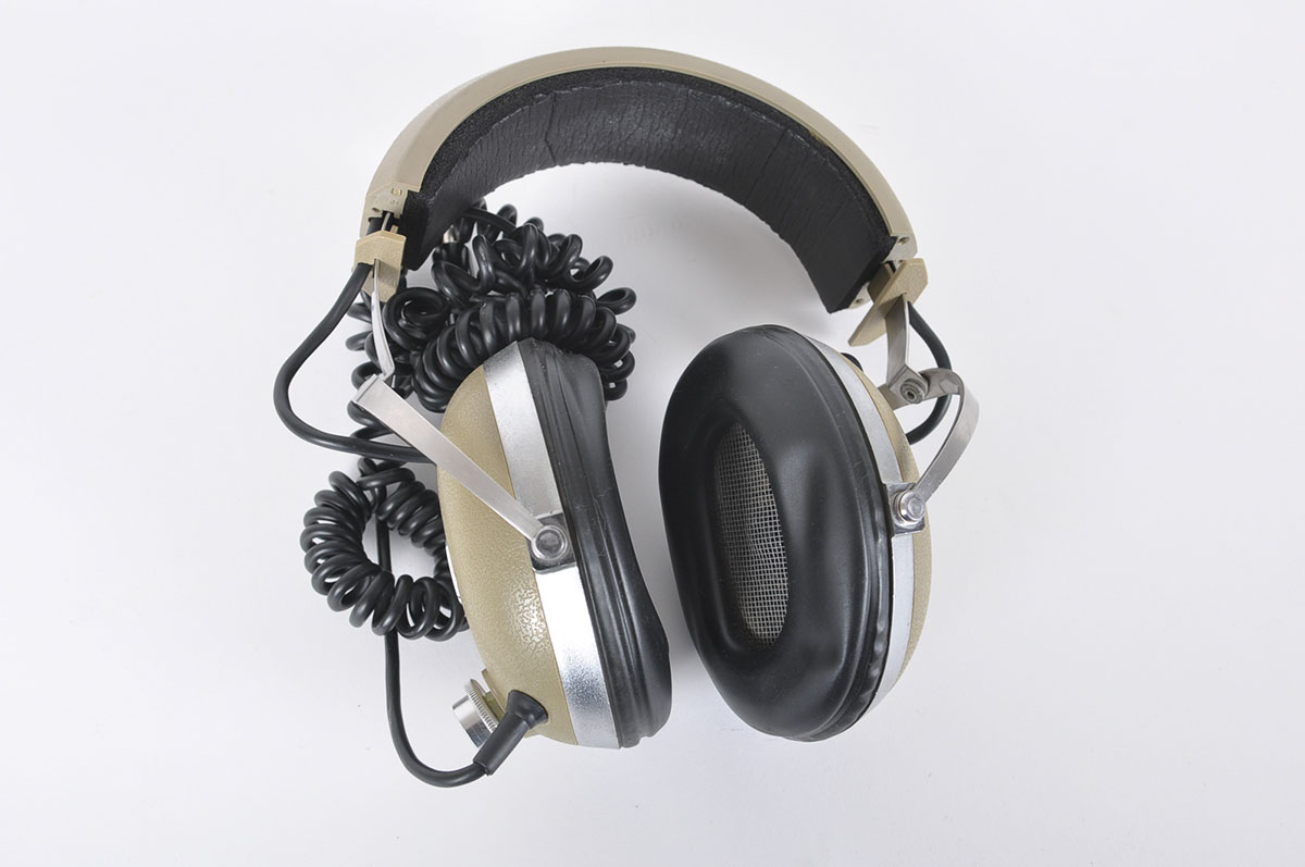 Panasonic Technics Turntable with Headphones