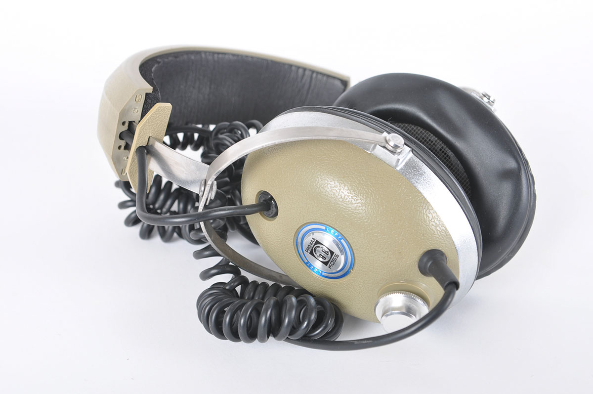 Panasonic Technics Turntable with Headphones