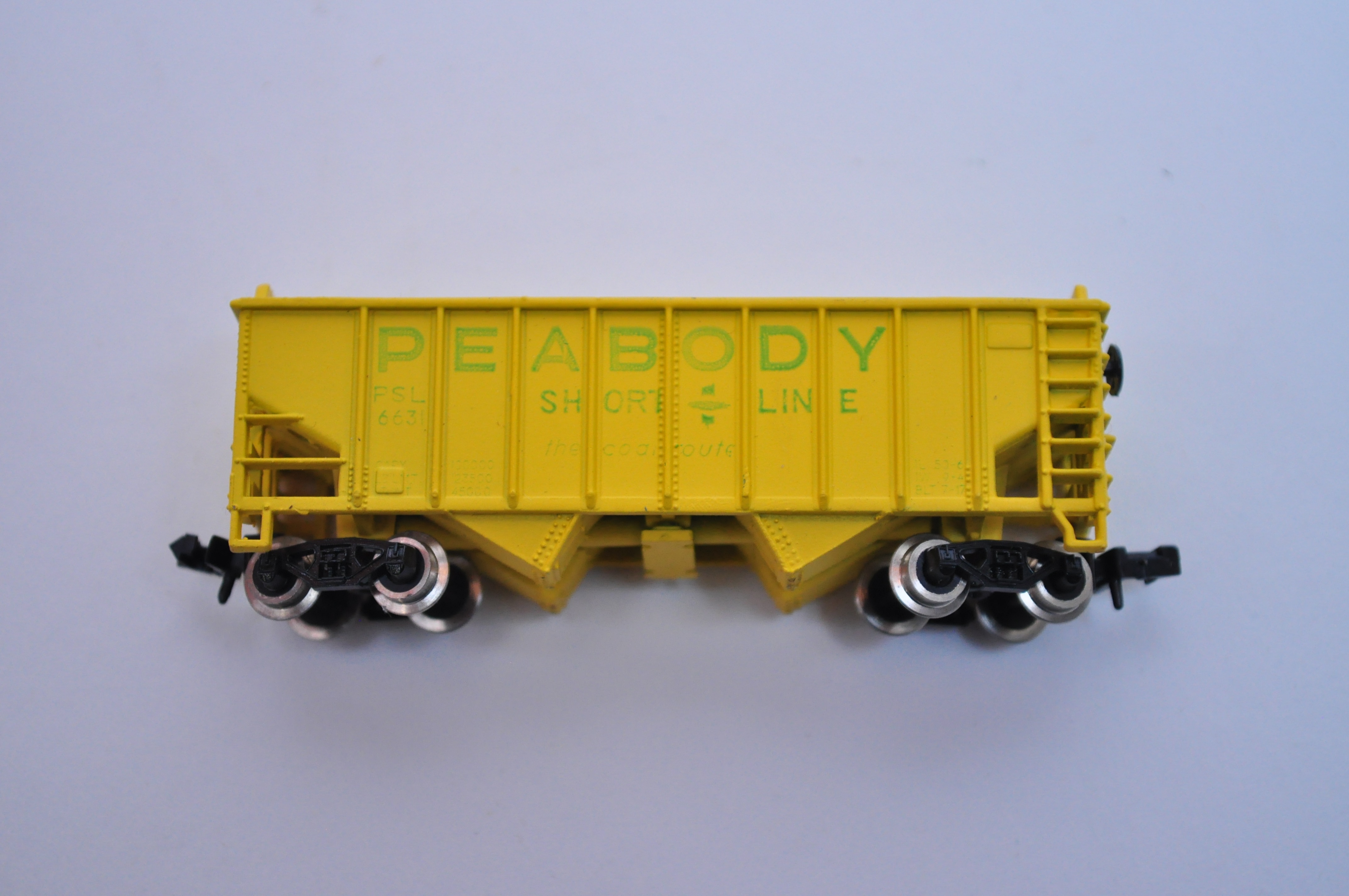 N Scale Diesel Engines and Train Cars