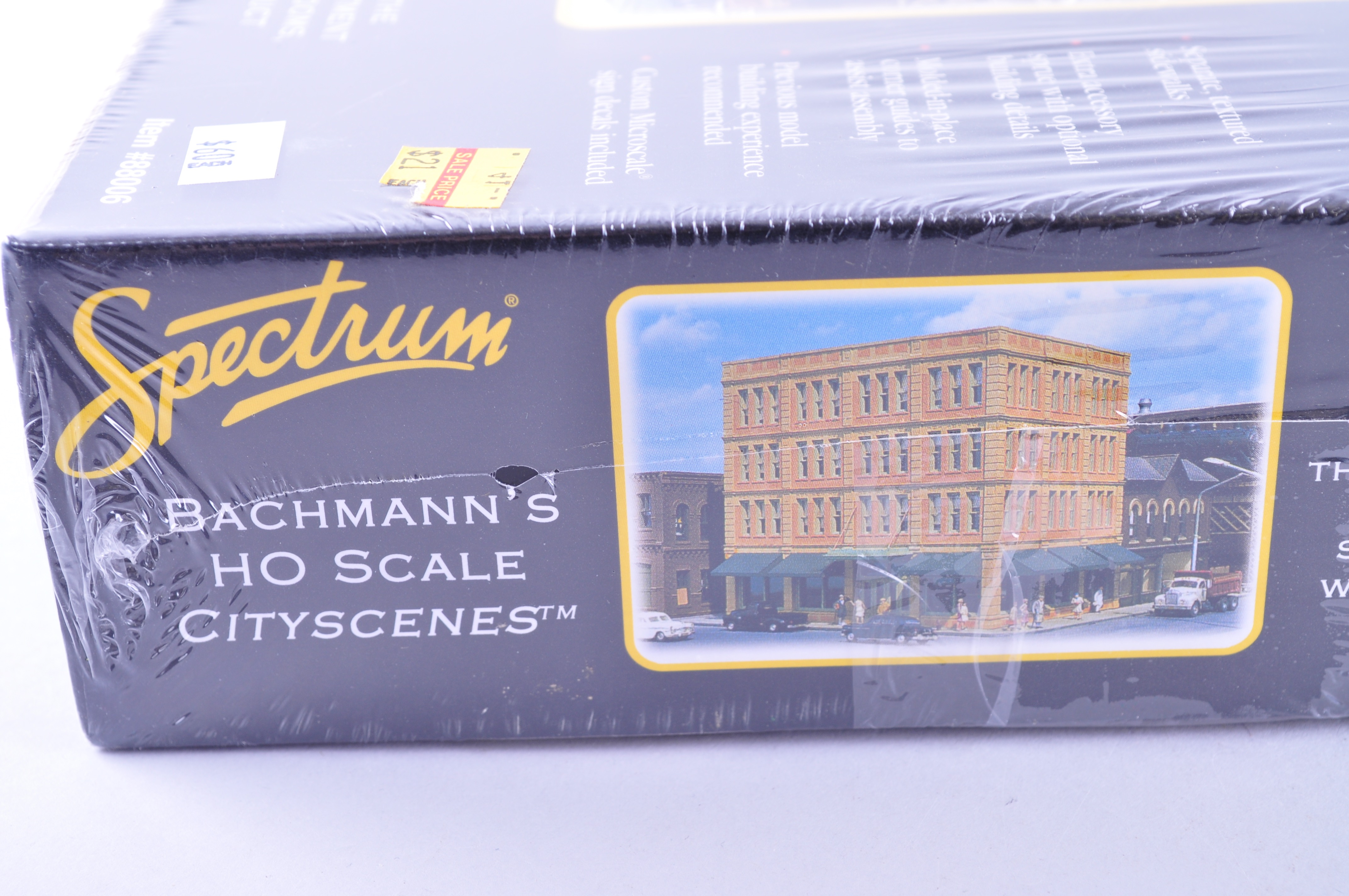 Bachmann Spectrum HO Scale Buildings