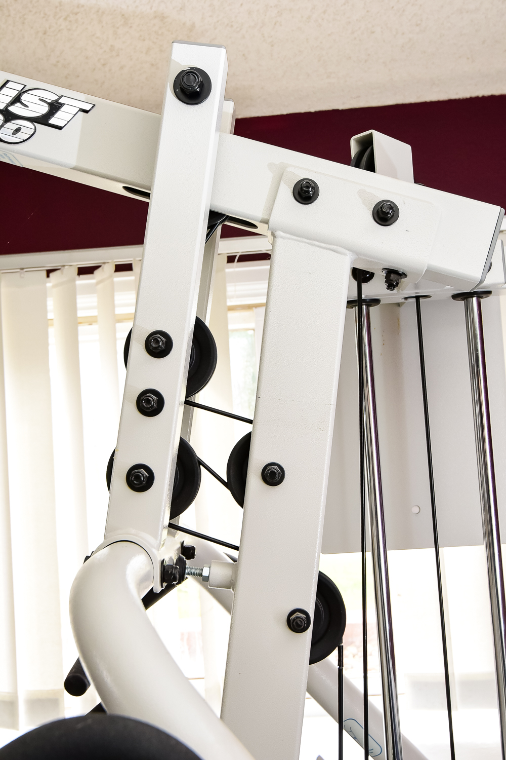 Hoist H-100 Fitness Machine