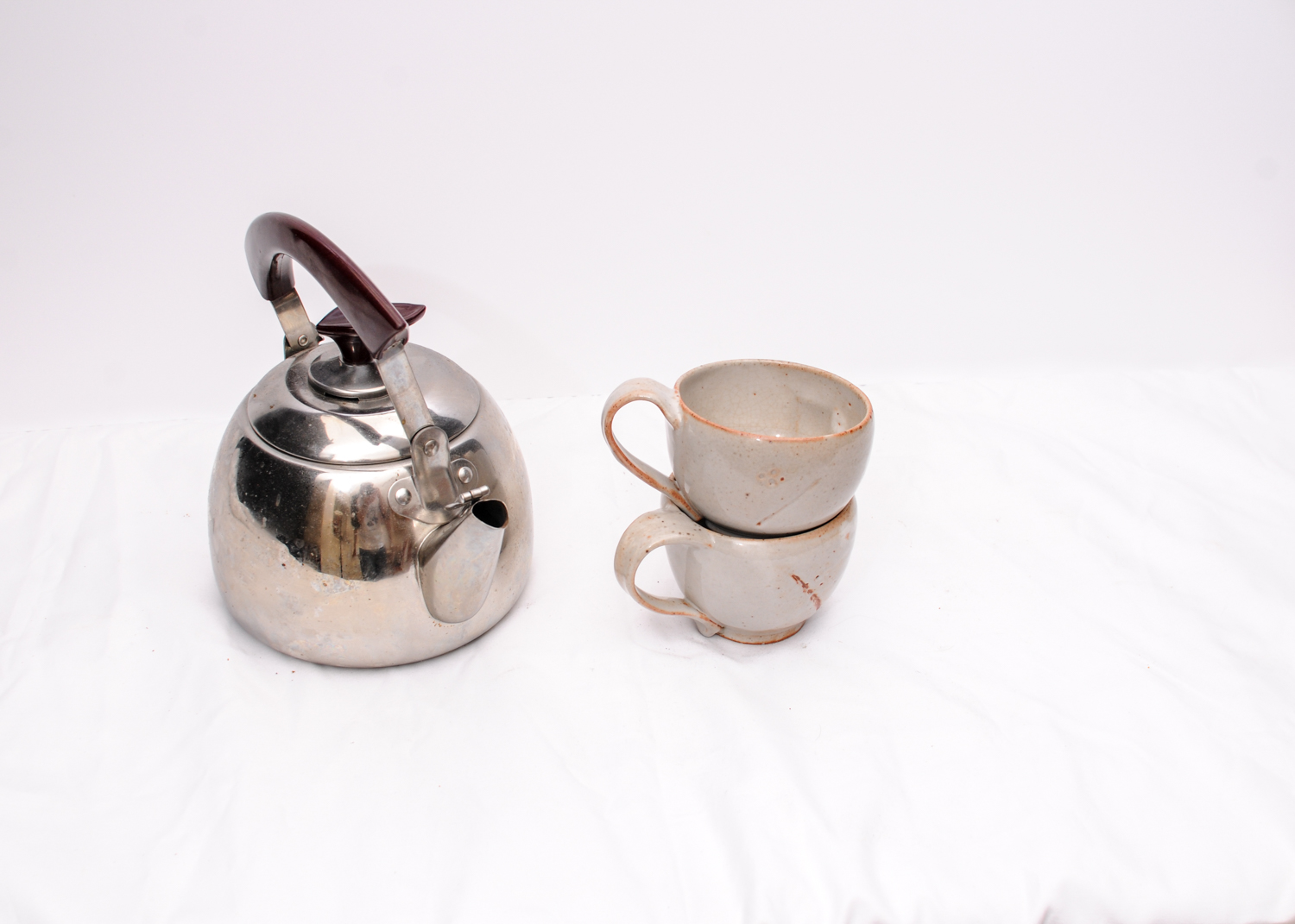 Vintage Tea Kettle and Two Handmade Pottery Mugs