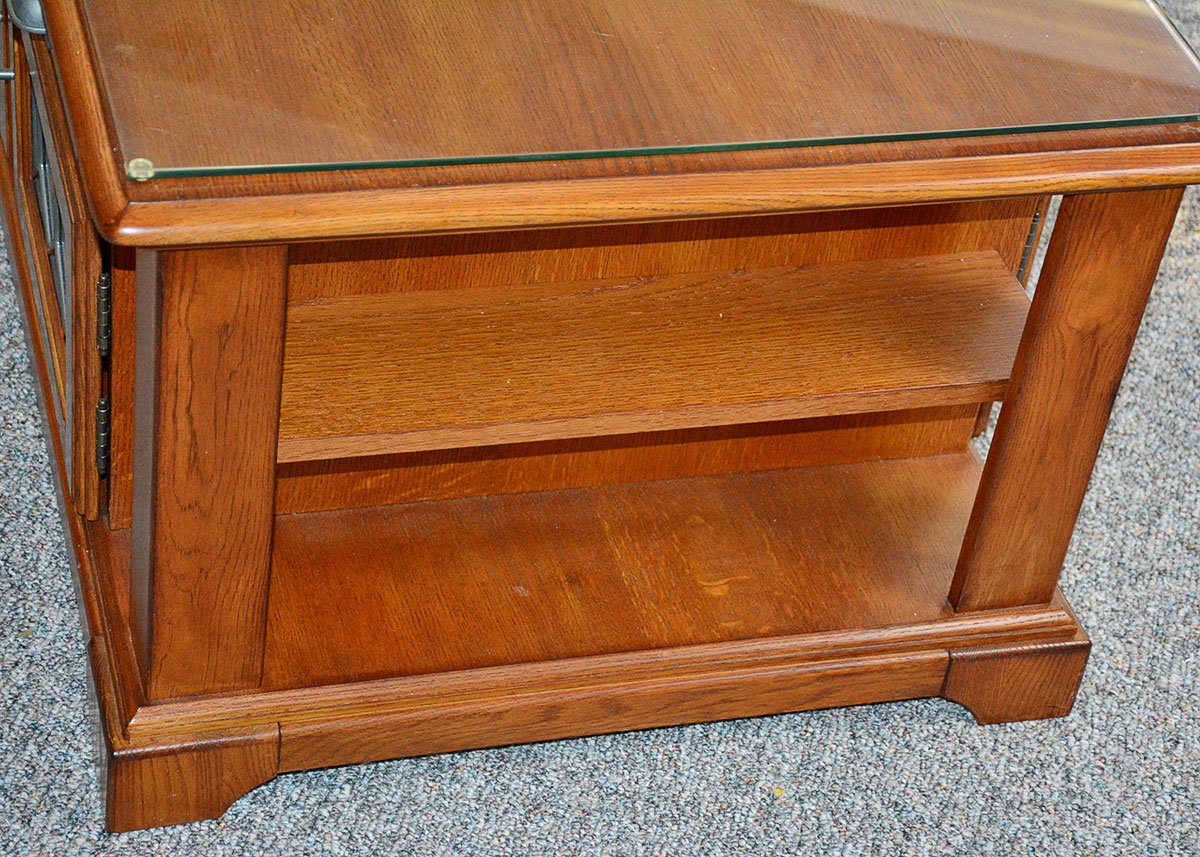 Lift Top Ashley Furniture Oak Veneer Coffee Table