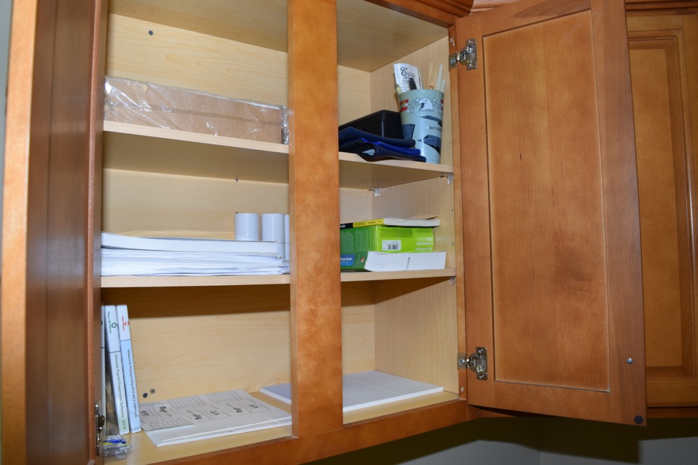 Maple Corner Cabinet and Granite Countertop Set
