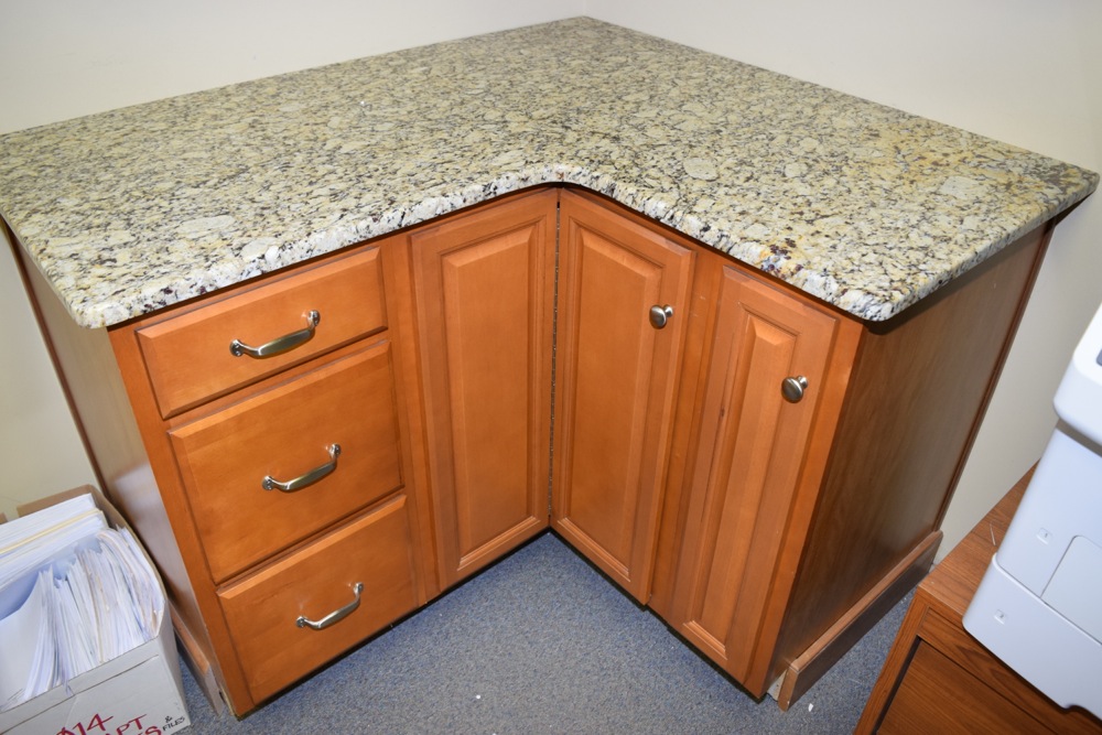 Maple Corner Cabinet and Granite Countertop Set