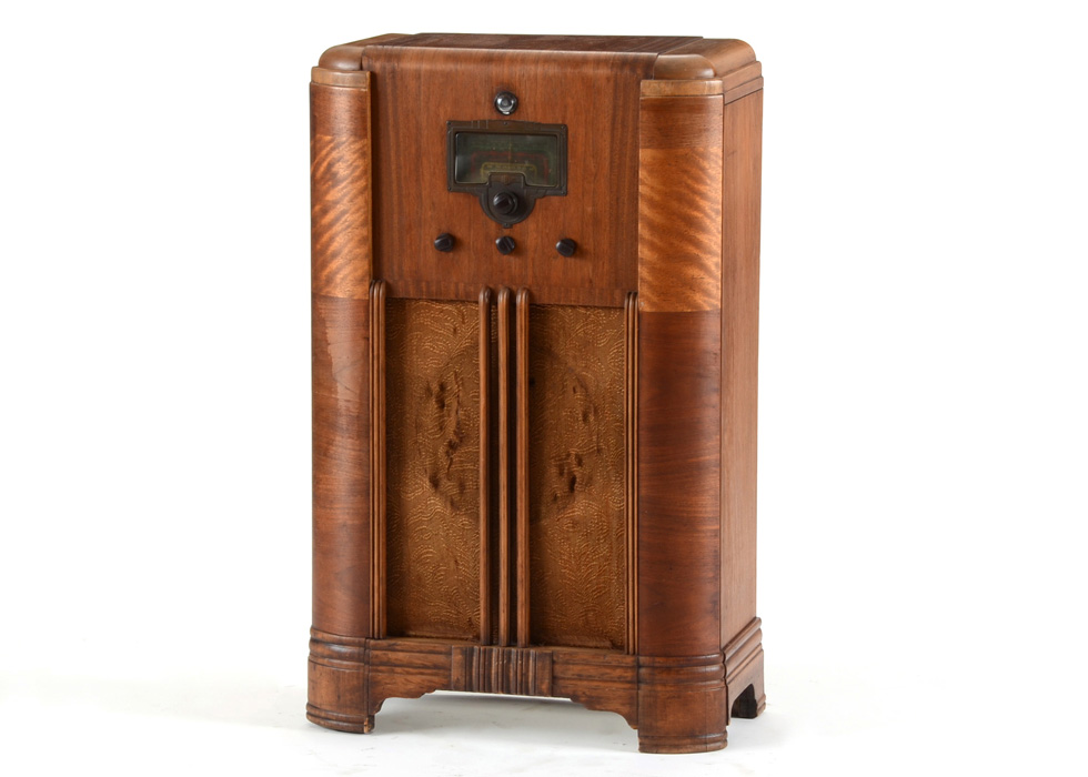 1936 RCA Victor Model 8K-1 Radio