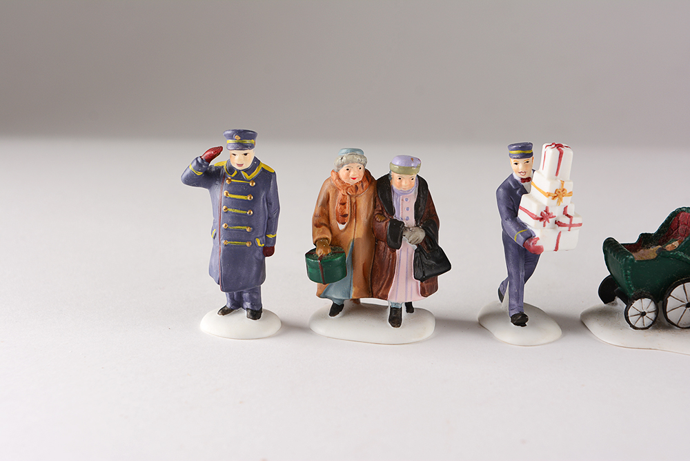 Dept. 56 Dickens’ Village Series Figure Accessories