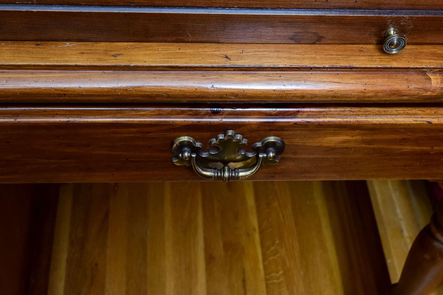 Thomasville Roll Top Desk