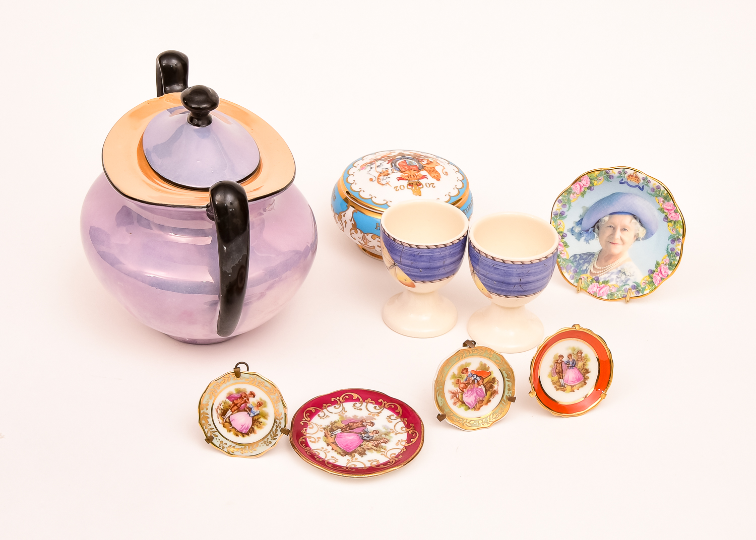 Fine China and Porcelain Collectibles