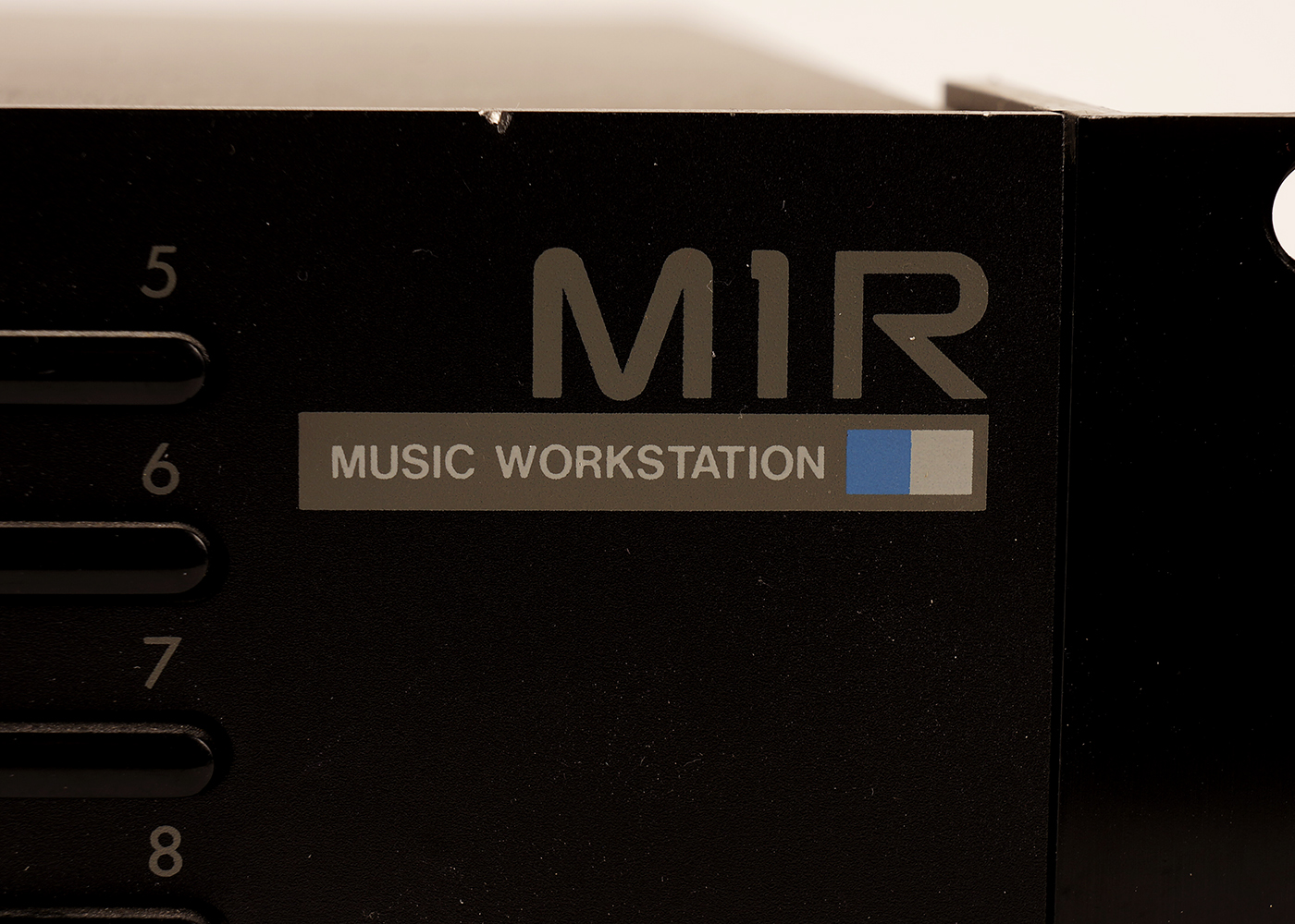 Korg M1R Music Workstation
