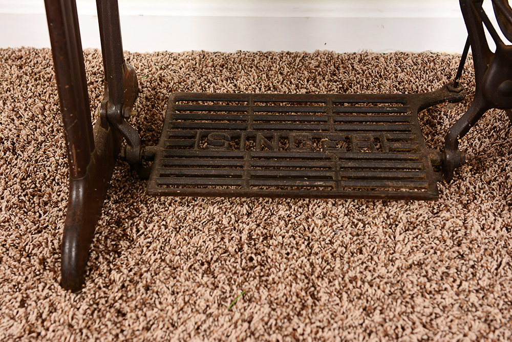 Sewing Table and Machine