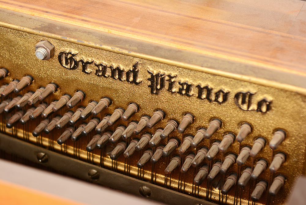 Grand 1911 Upright Piano