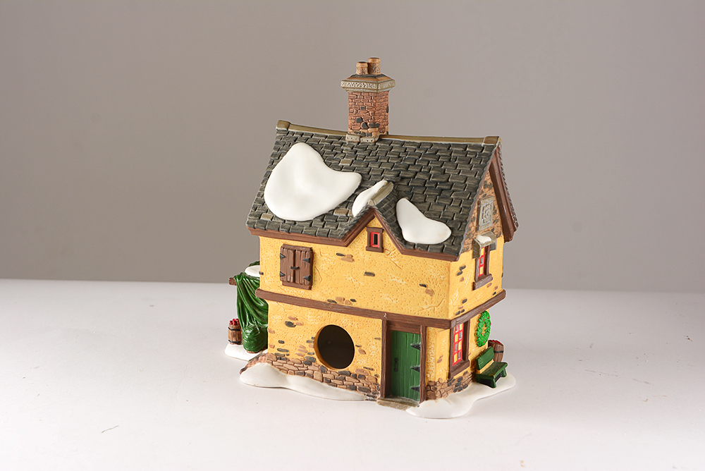 Heritage Village Seton Morris Spice Merchant Porcelain House