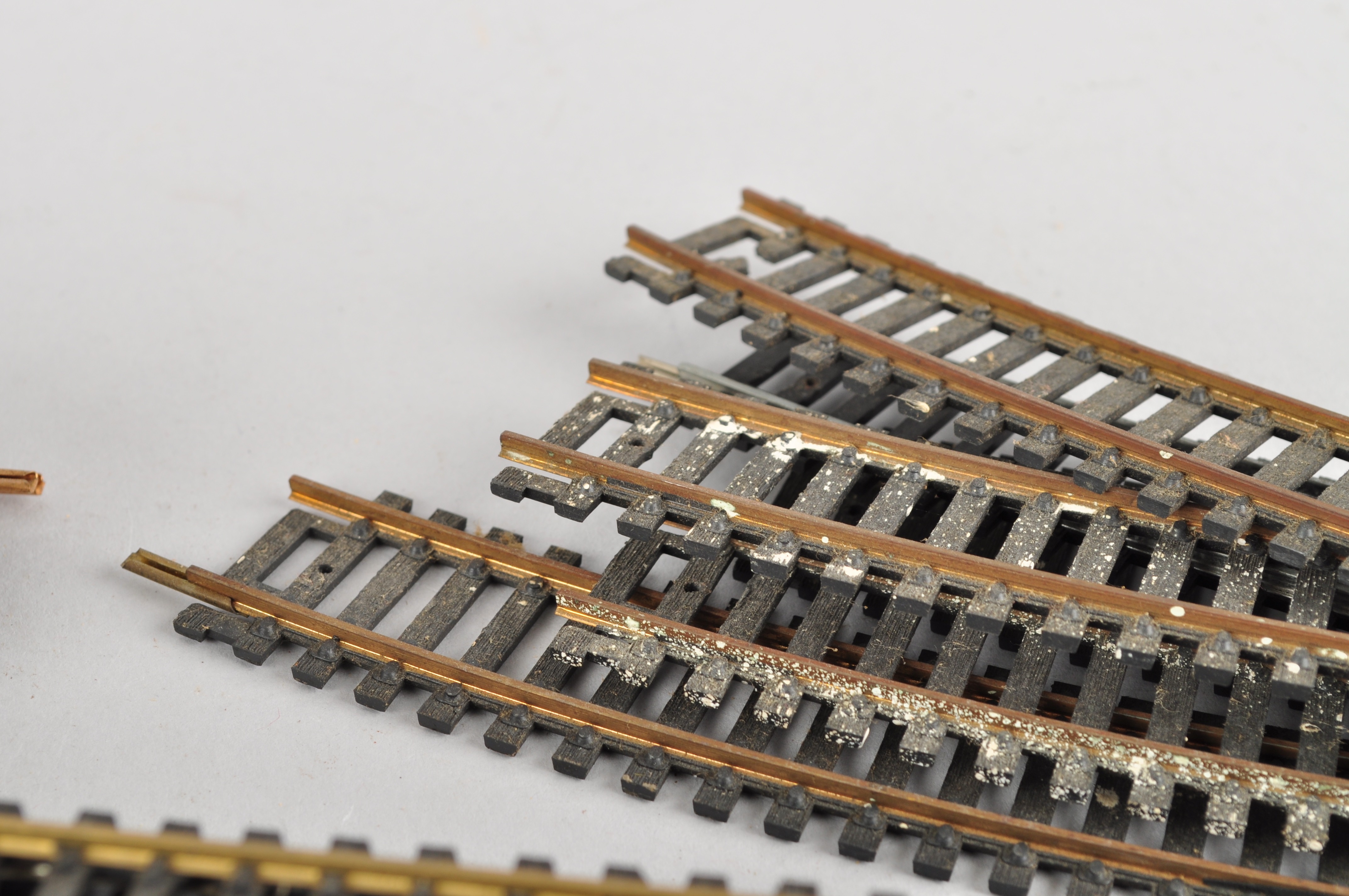 HO Scale Atlas and Life-Like Train Track