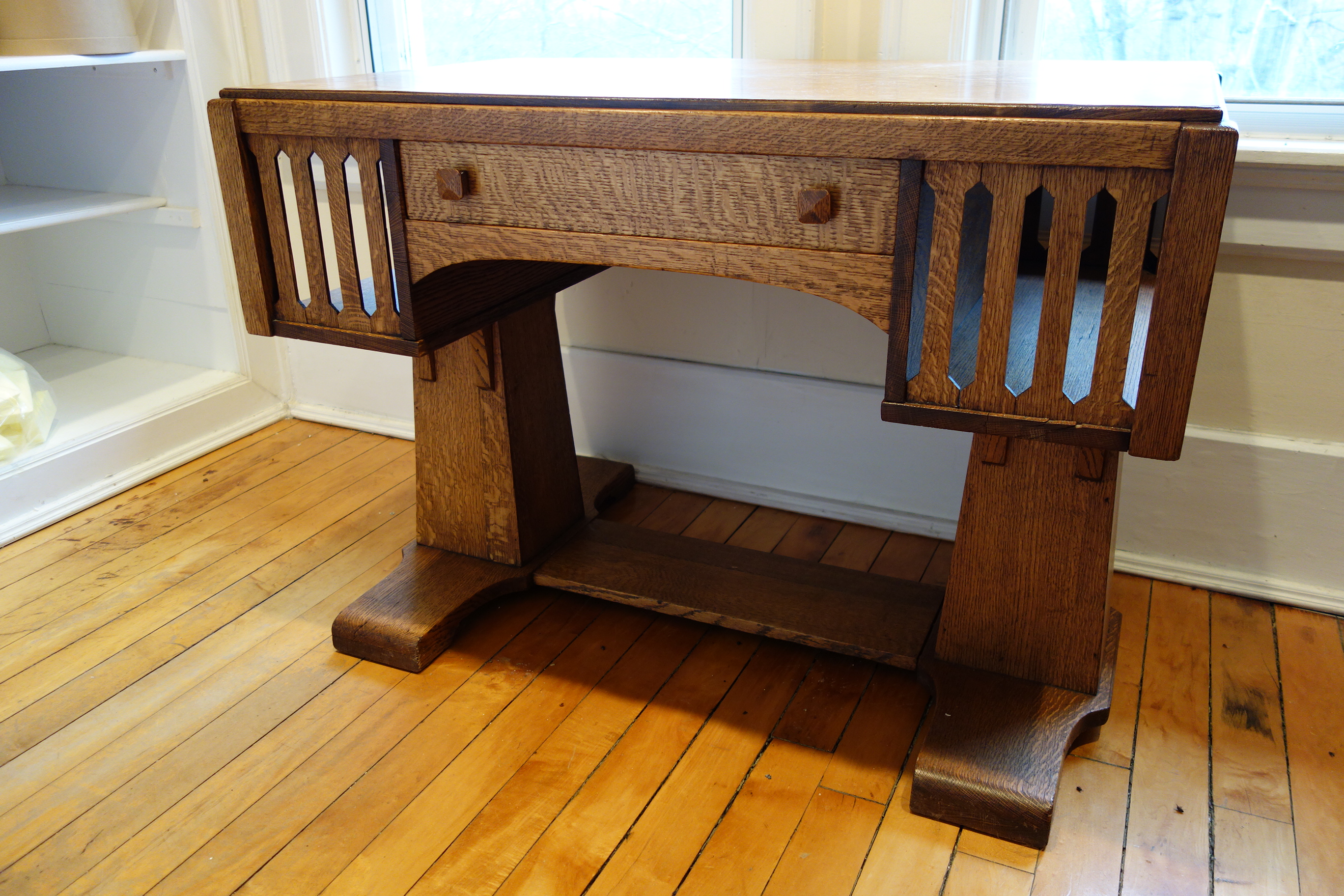 Vintage Mission Quarter Sawn Oak Desk