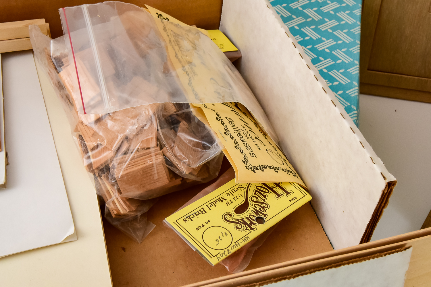 Houseworks Scale Model House Kits