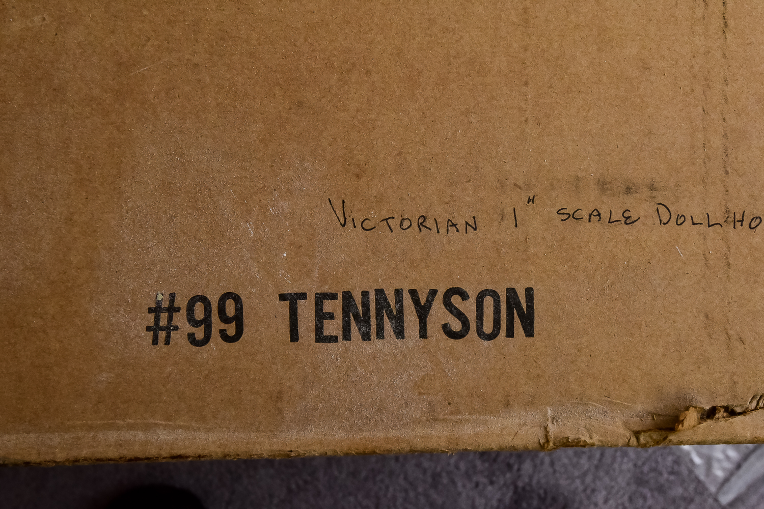 Houseworks Scale Model House Kits