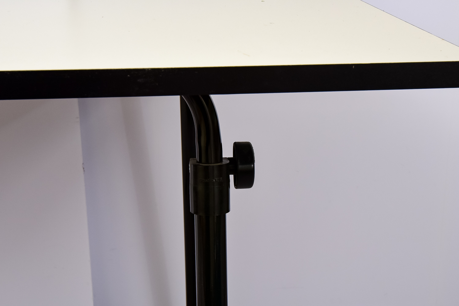 Adjustable Drafting Table