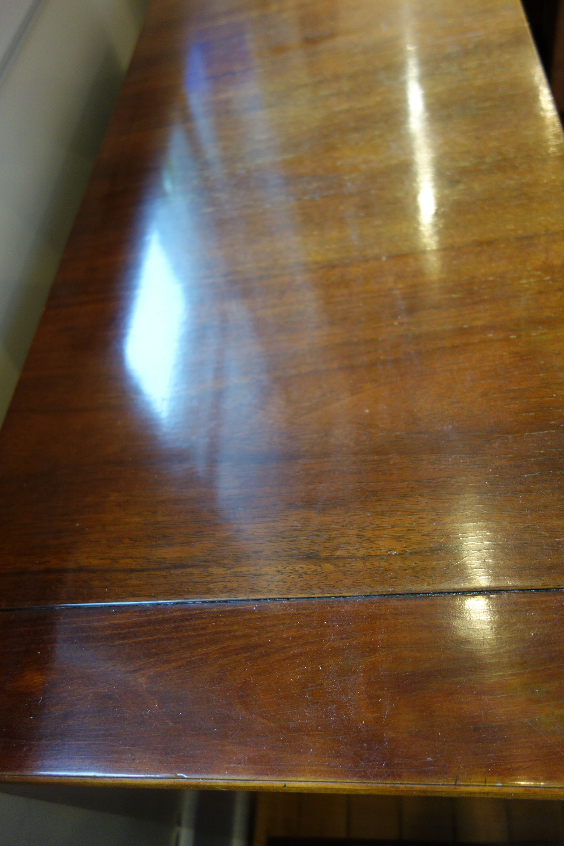 Mid Century Zenith Cobra Radio Phonograph Console