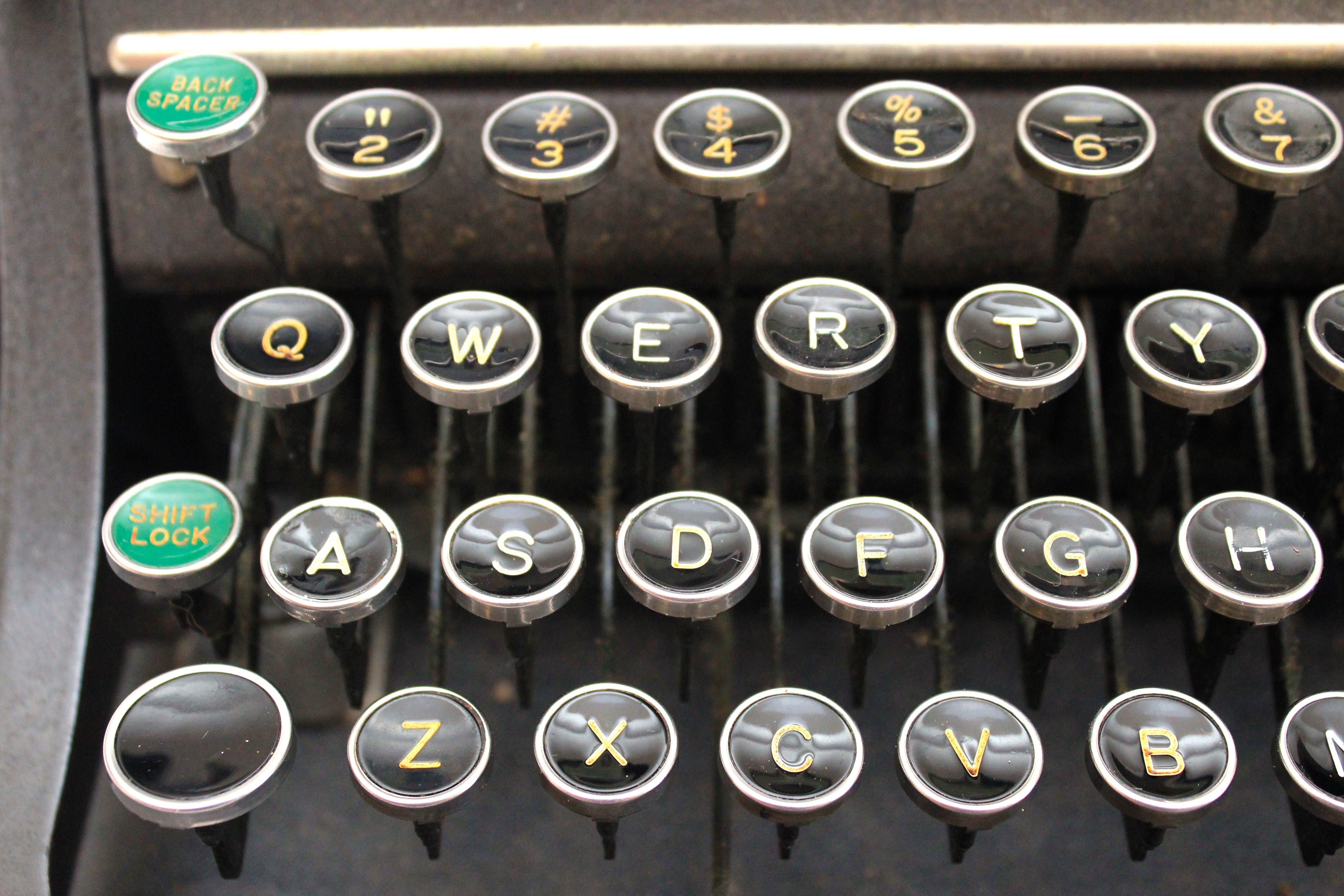 1940 Universal Underwood Vintage Typewriter