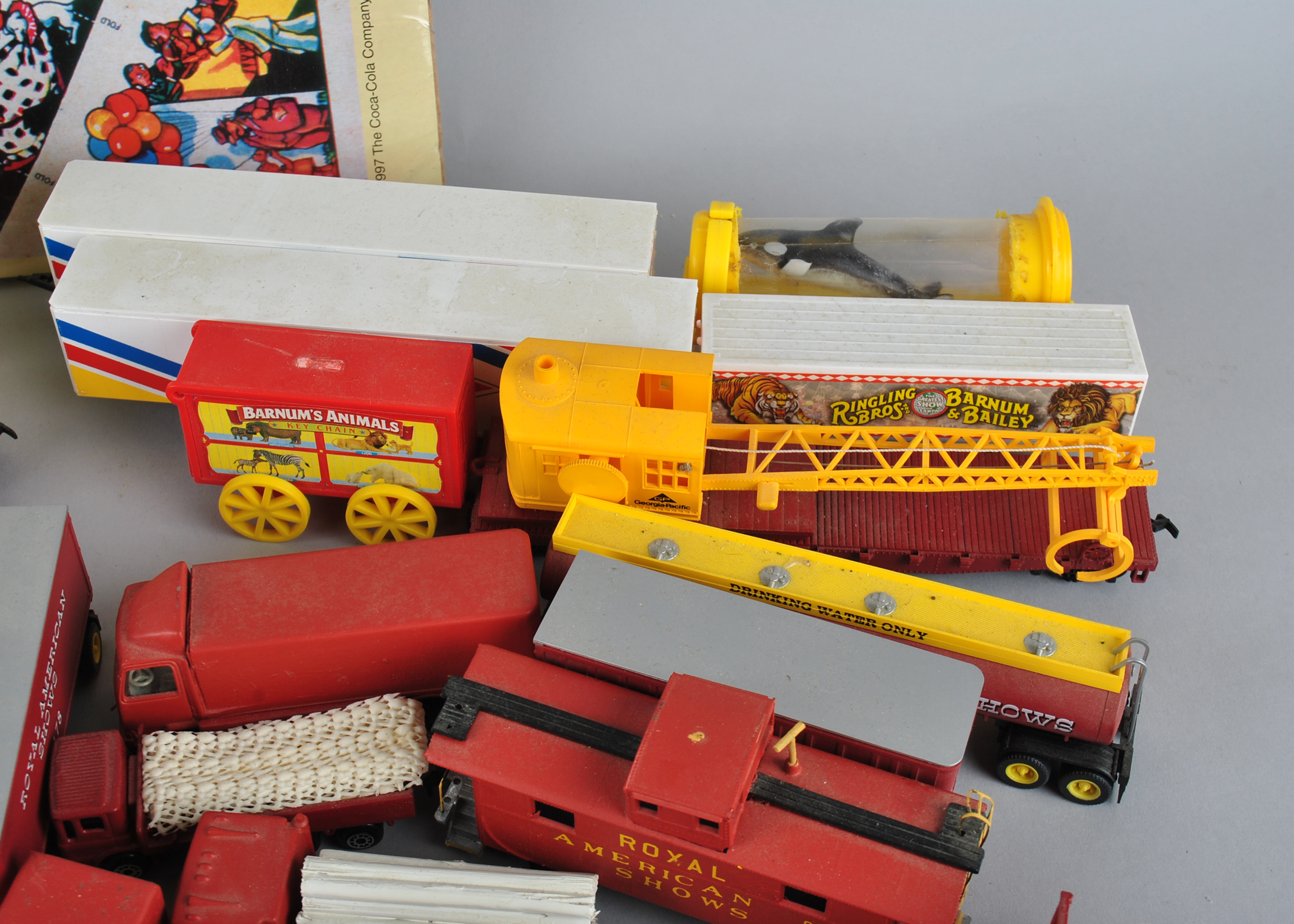 HO Scale Circus Theme Train Set