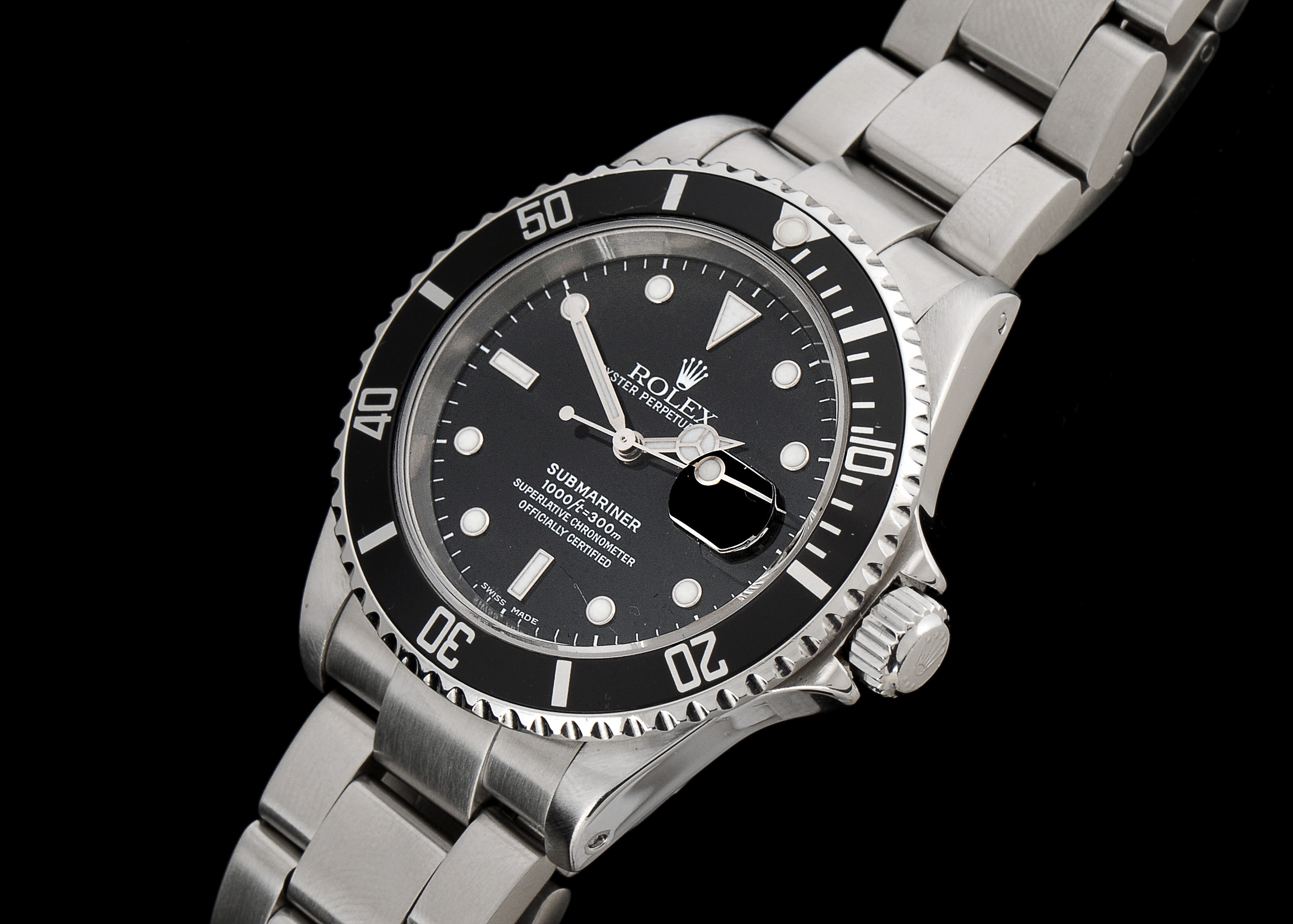 Men's Rolex Submariner Date Stainless Steel 16610 Black Automatic