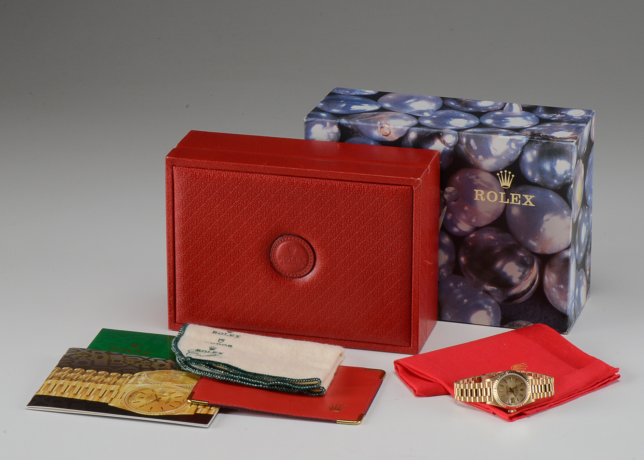 Rolex President 18K Solid Gold Champagne Tapestry Dial Automatic