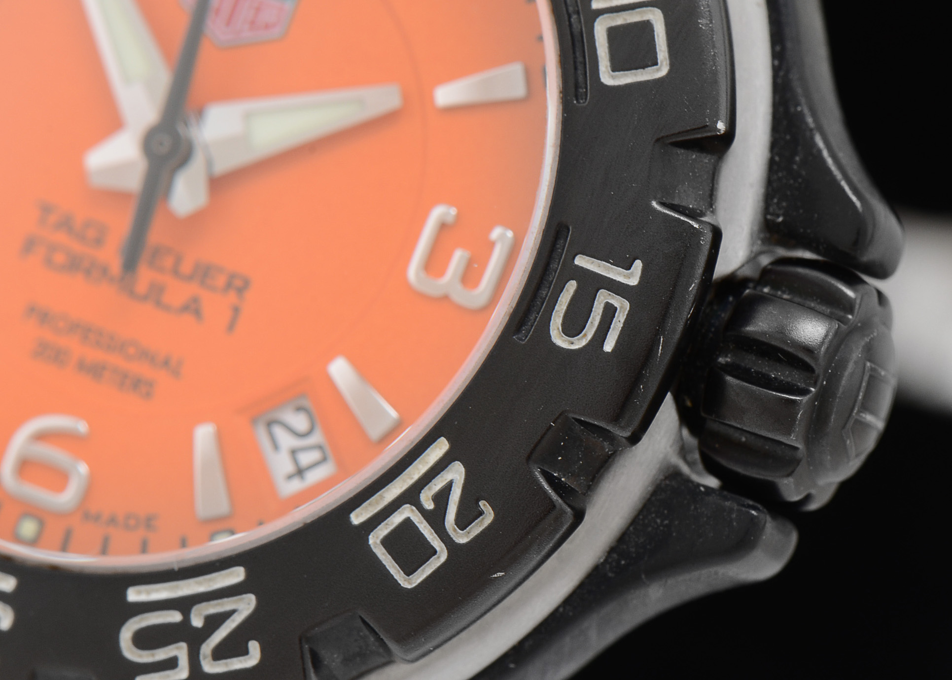 Tag Heuer Formula 1 Stainless Steel Mid Size WAC1213 Quartz 200m