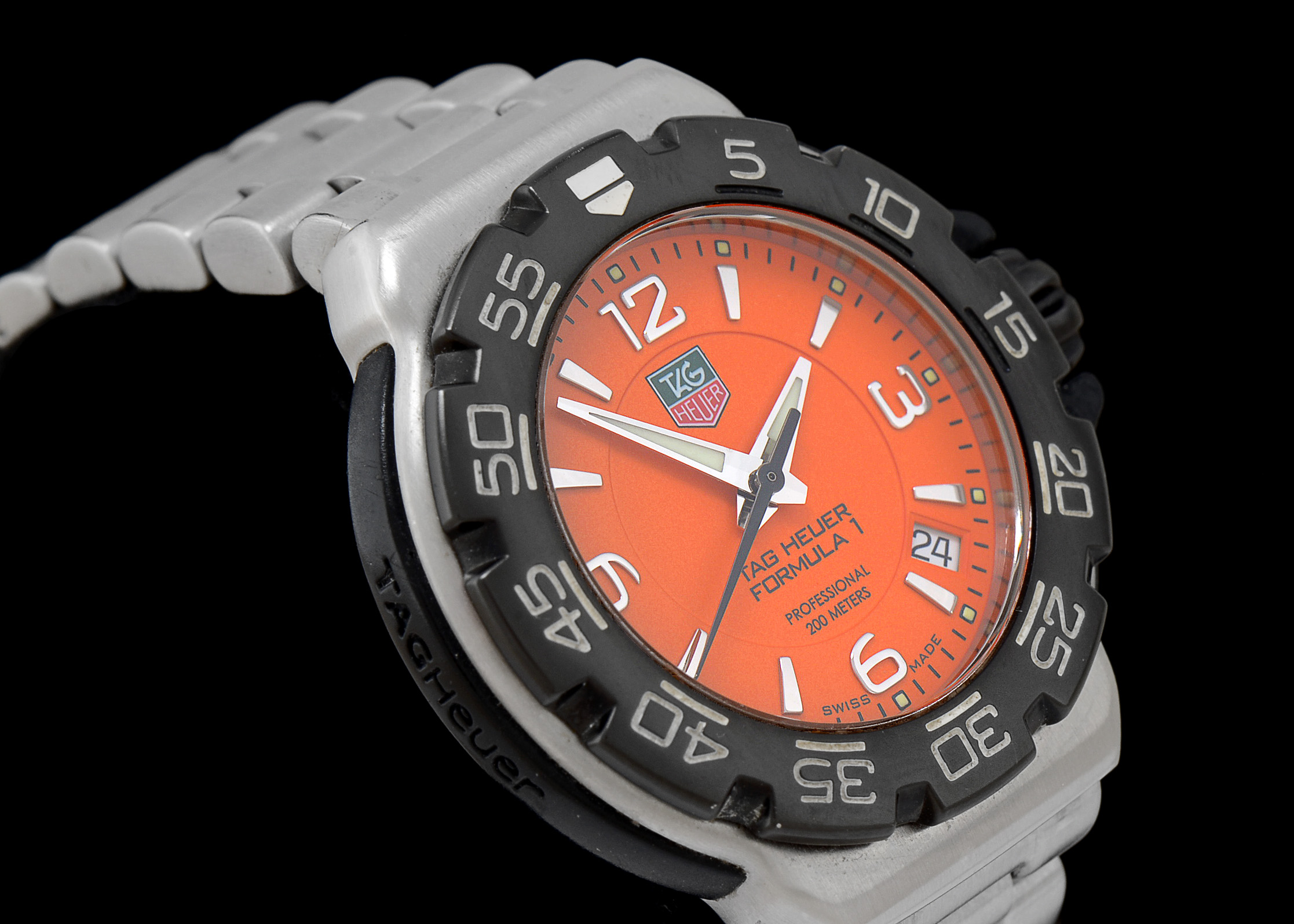 Tag Heuer Formula 1 Stainless Steel Mid Size WAC1213 Quartz 200m