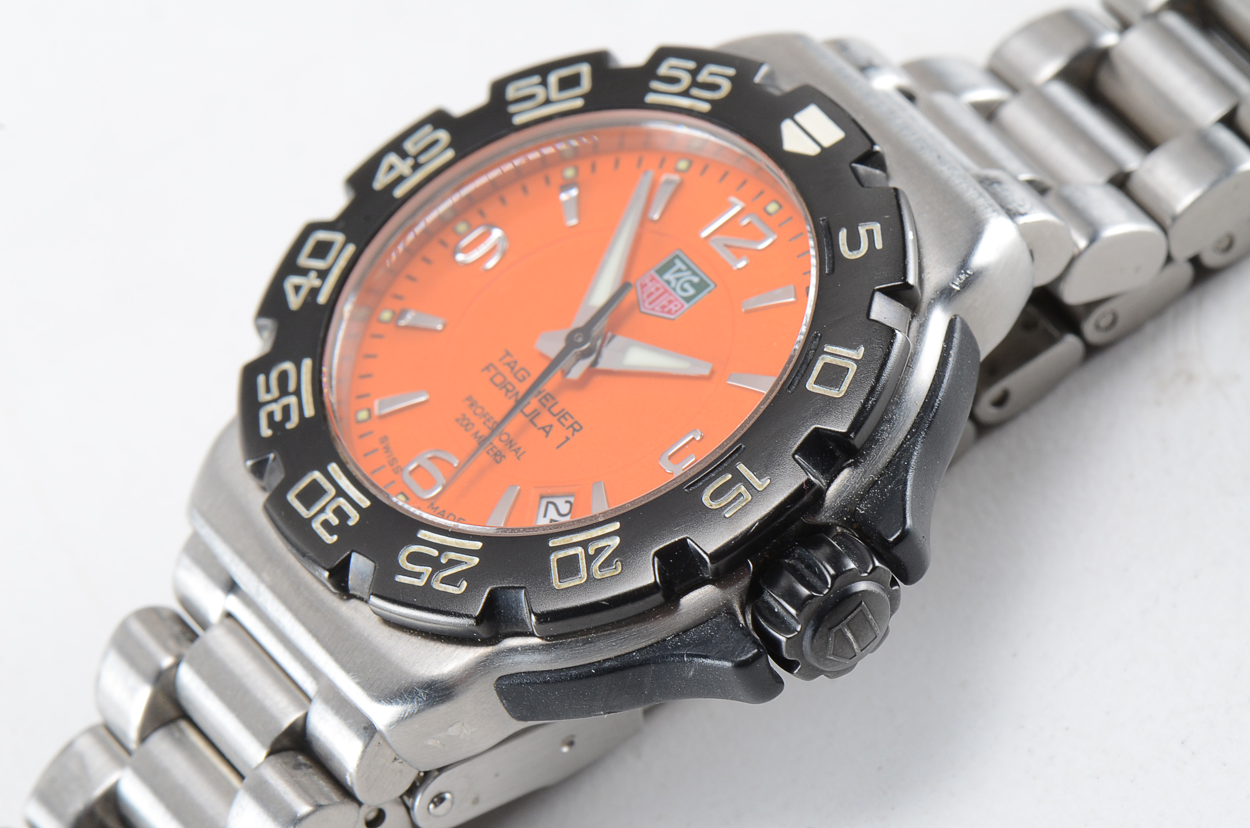 Tag Heuer Formula 1 Stainless Steel Mid Size WAC1213 Quartz 200m
