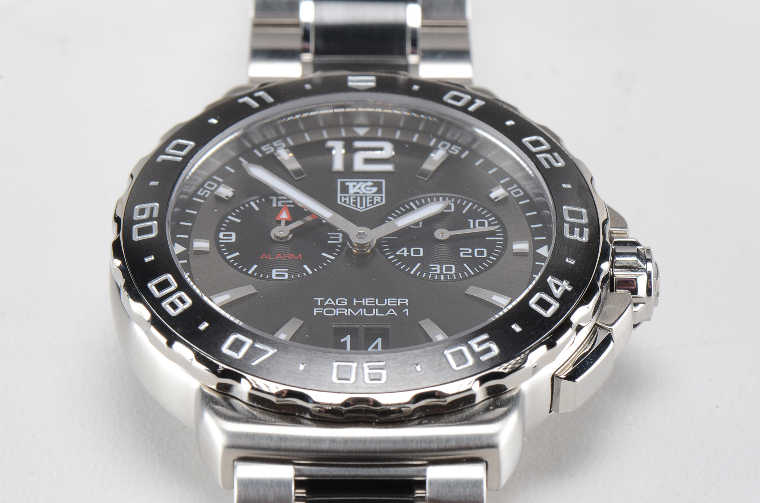 Tag Heuer Formula 1 Alarm Chronograph Ceramic WAU111C Quartz