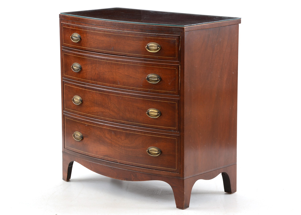 Hepplewhite Style Chest of Drawers by Heritage Henredon