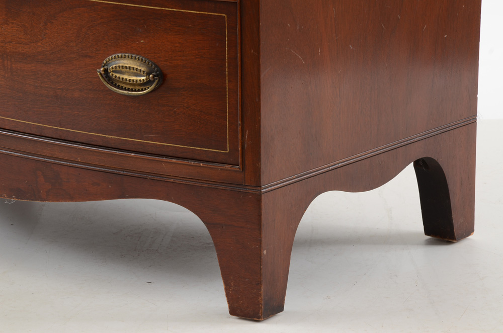 Hepplewhite Style Chest of Drawers by Heritage Henredon