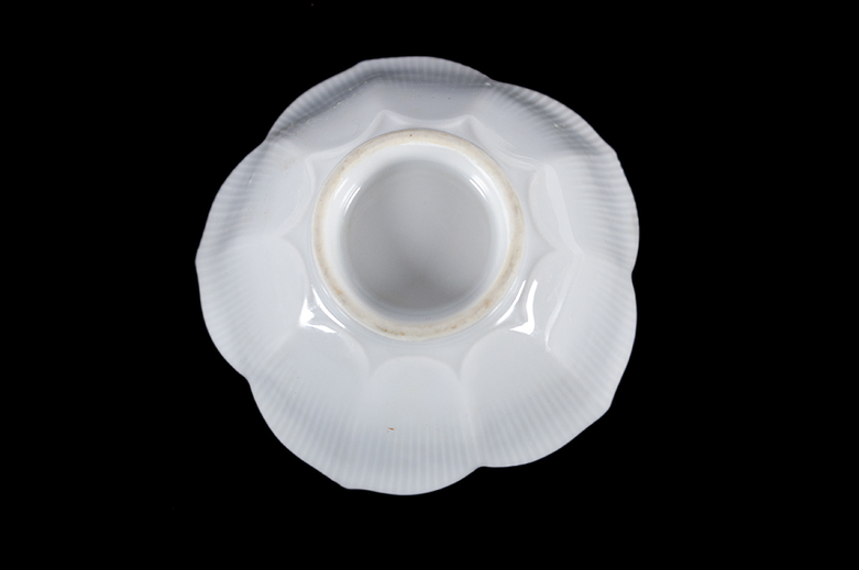 Small Ceramic Lotus Bowls