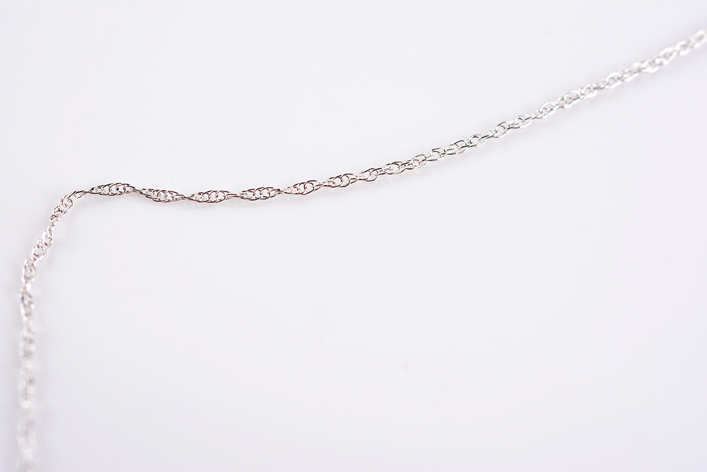 14K White Gold "L" Pendant Necklace