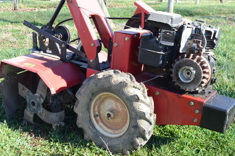 Lazy Boy Rear Tine Rototiller