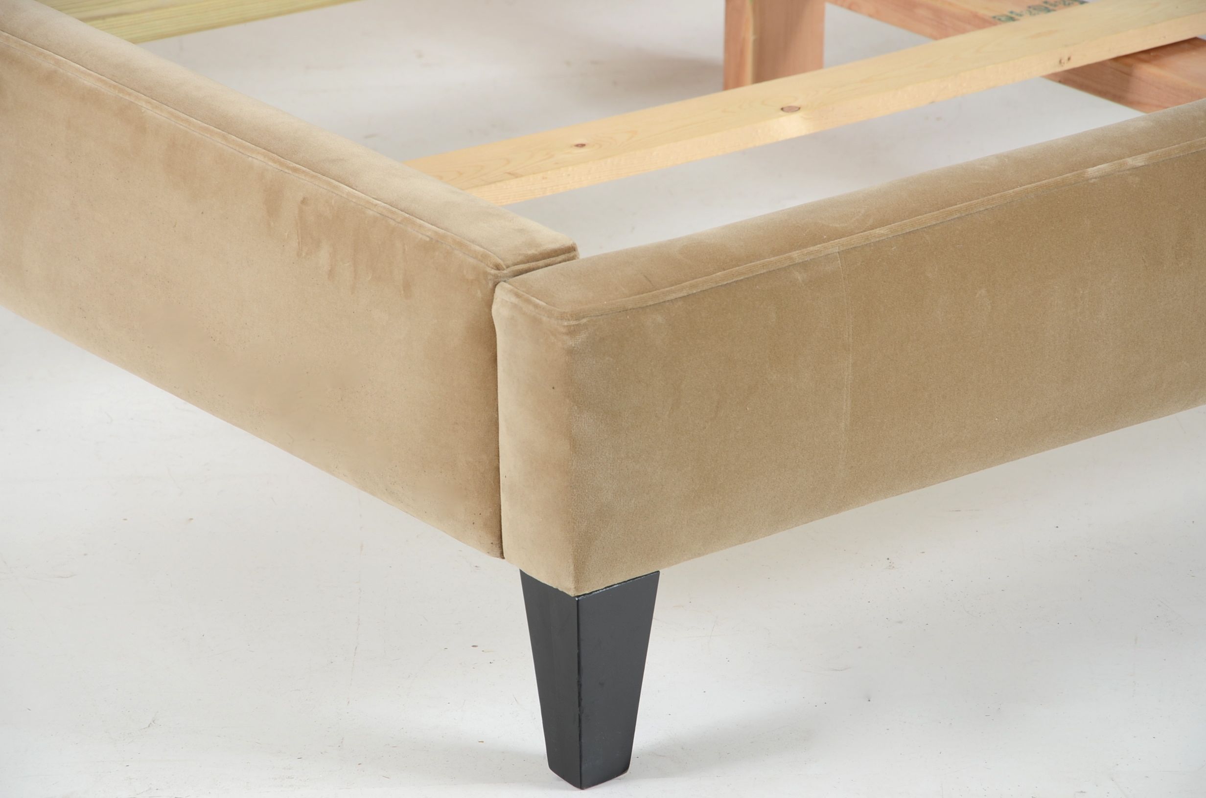 Large Scale King Size Velvet Bed