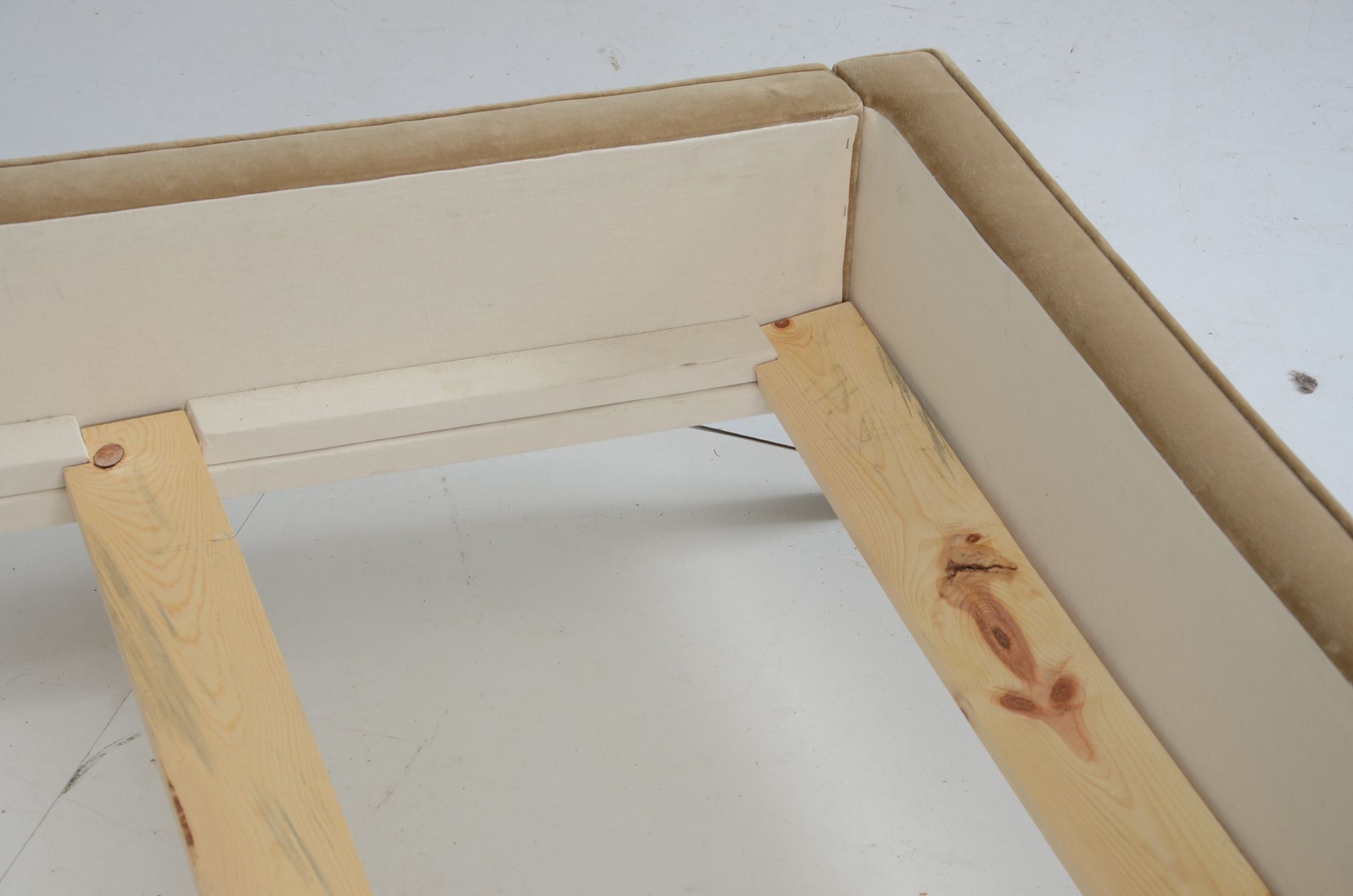 Large Scale King Size Velvet Bed