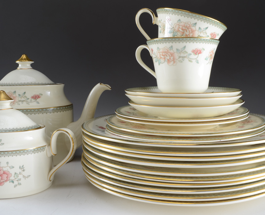 Minton Fine Bone China, Jasmine Pattern