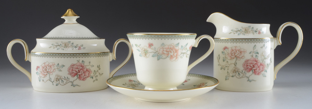 Minton Fine Bone China, Jasmine Pattern