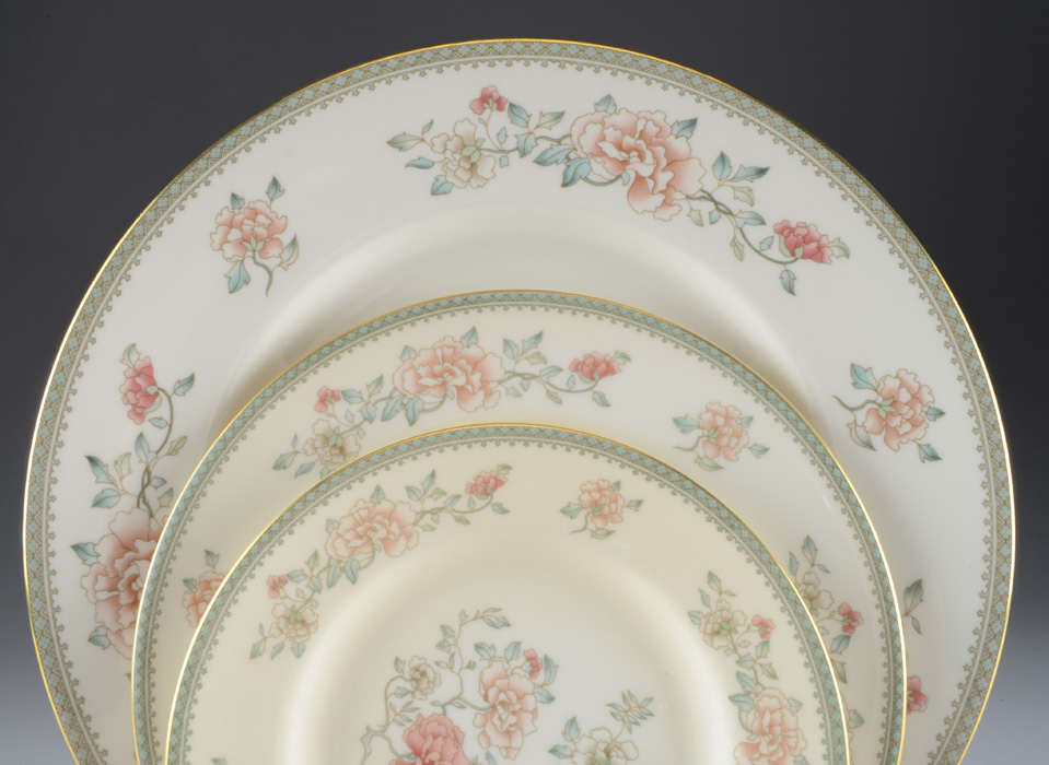 Minton Fine Bone China, Jasmine Pattern