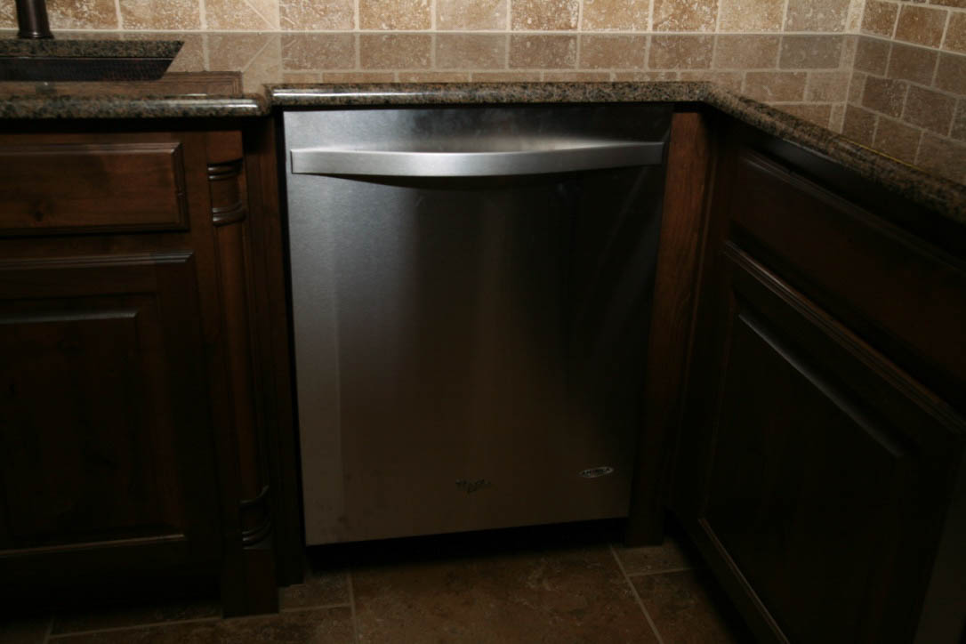 Whirlpool Gold Series Built In Dishwasher