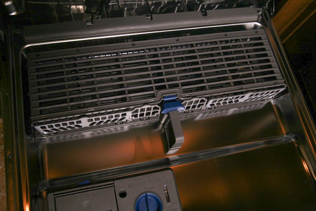 Whirlpool Gold Series Built In Dishwasher