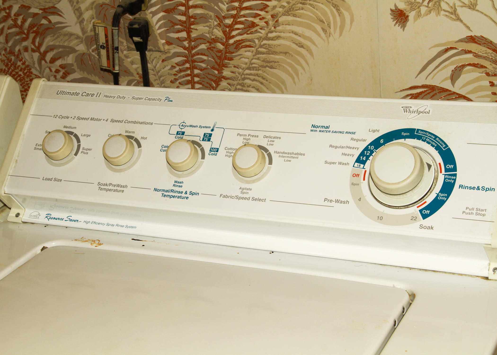 Whirlpool Ultimate Care II Super Capacity Plus Washing Machine