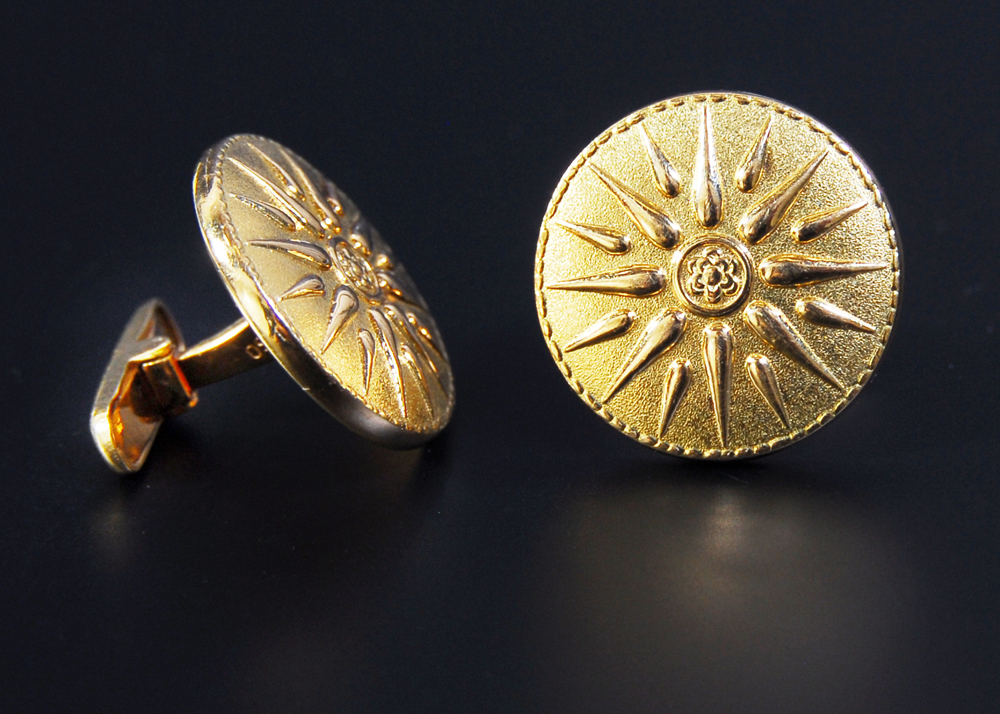 18K Yellow Gold Starburst Cufflinks