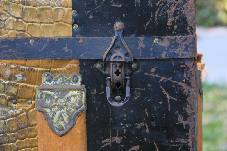 Vintage Oak Wood Chest