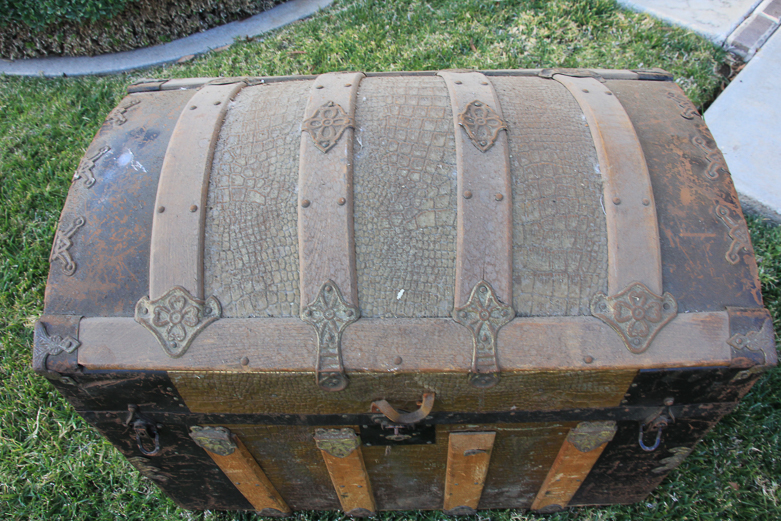 Vintage Oak Wood Chest