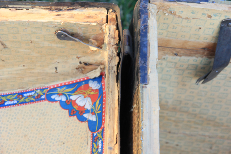 Vintage Oak Wood Chest