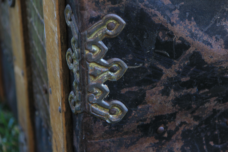 Vintage Oak Wood Chest