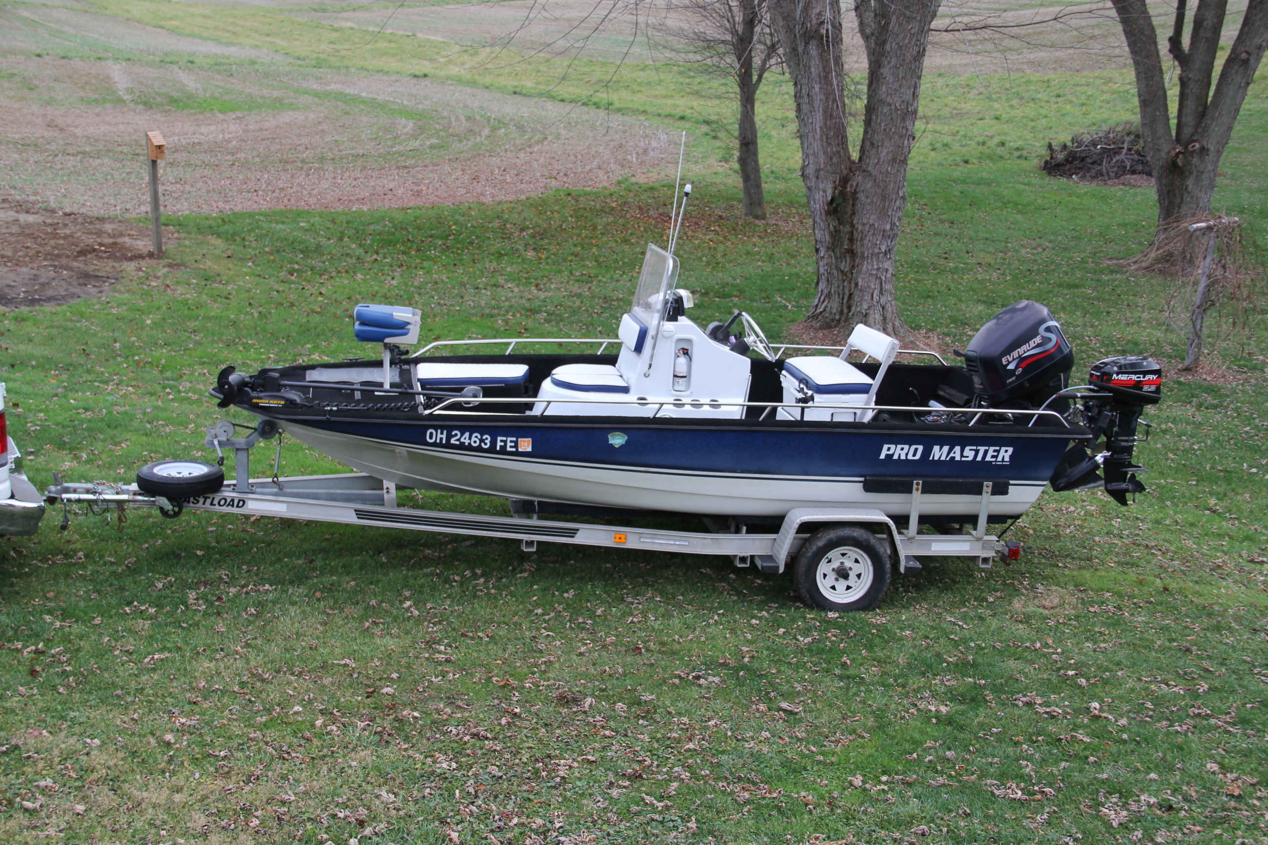 2000 Pro Master Center Console Fishing Boat 18ft with Trailer